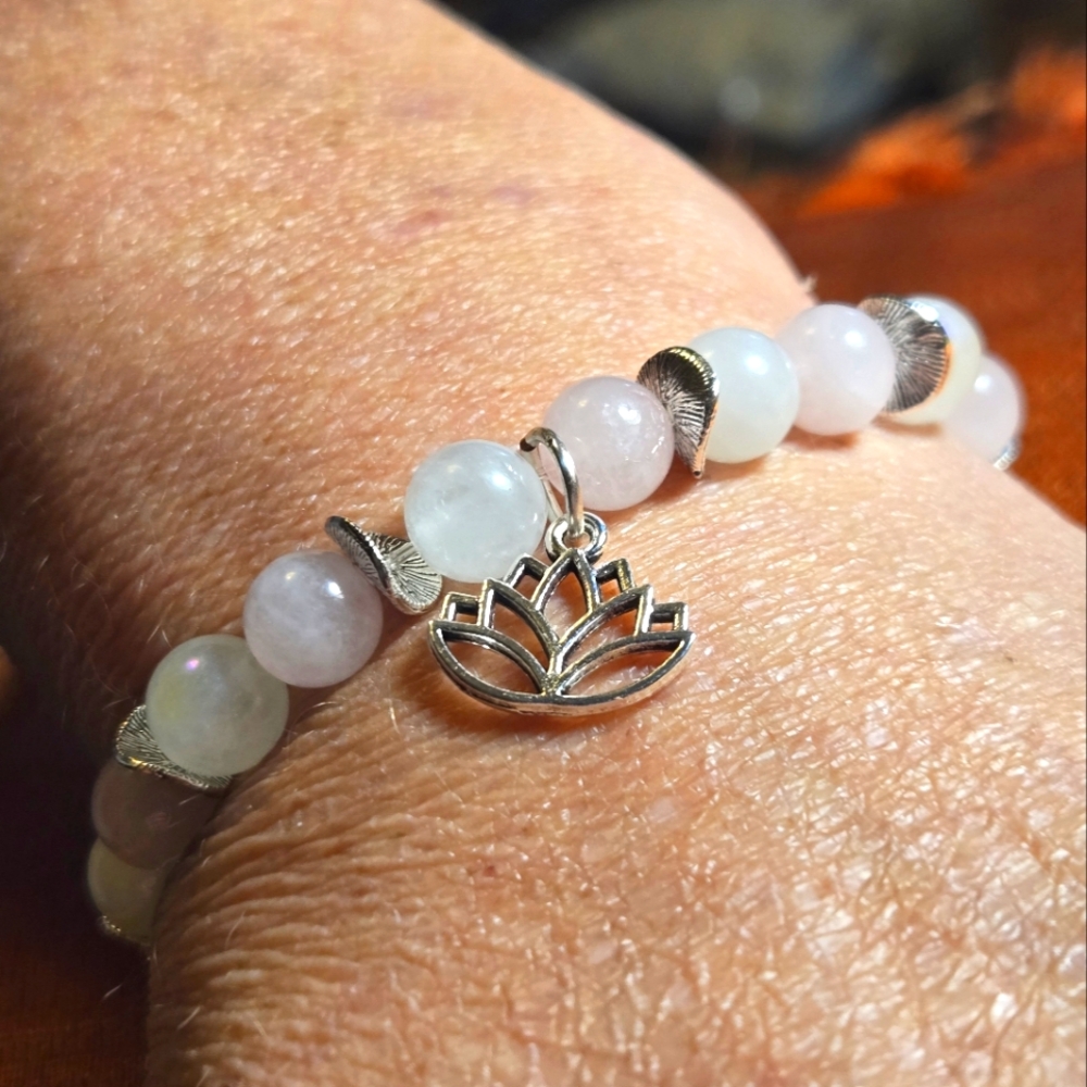 CANCER: Chakra Braclet, White Moonstone, Rose Quartz